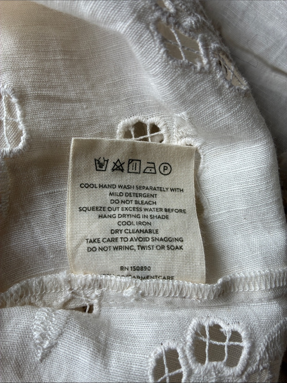 NWT Spell Organic Cotton Love Note Broderie Blouse in Star White size Large - Picture 14 of 14